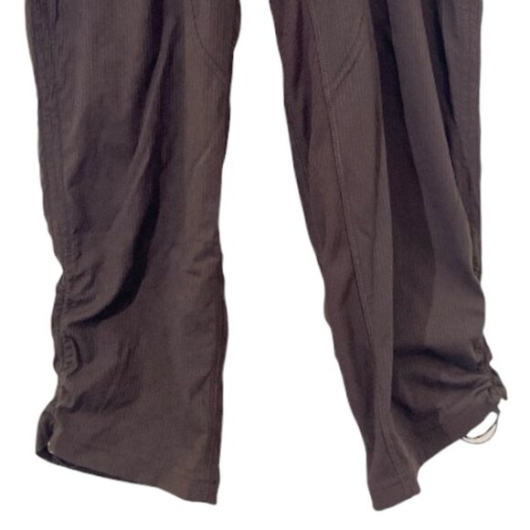 Lululemon Dance Studio Mid-Rise Cropped Pant LW6CDQS Brown Size 8 Pre-Loved - Picture 2 of 6